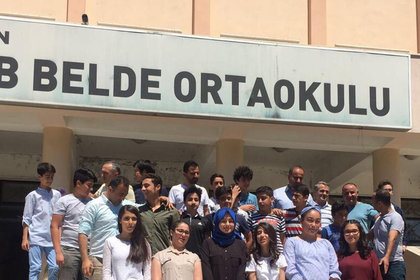 Batmanda bir okuldan 16 TEOG birincisi çıktı Batmanda bir okuldan 16 TEOG birincisi çıktı